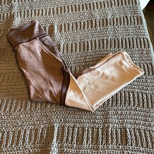 Lululemon leggings purple and light purple cropped leggings!!!!!! 🚨🚨🚨